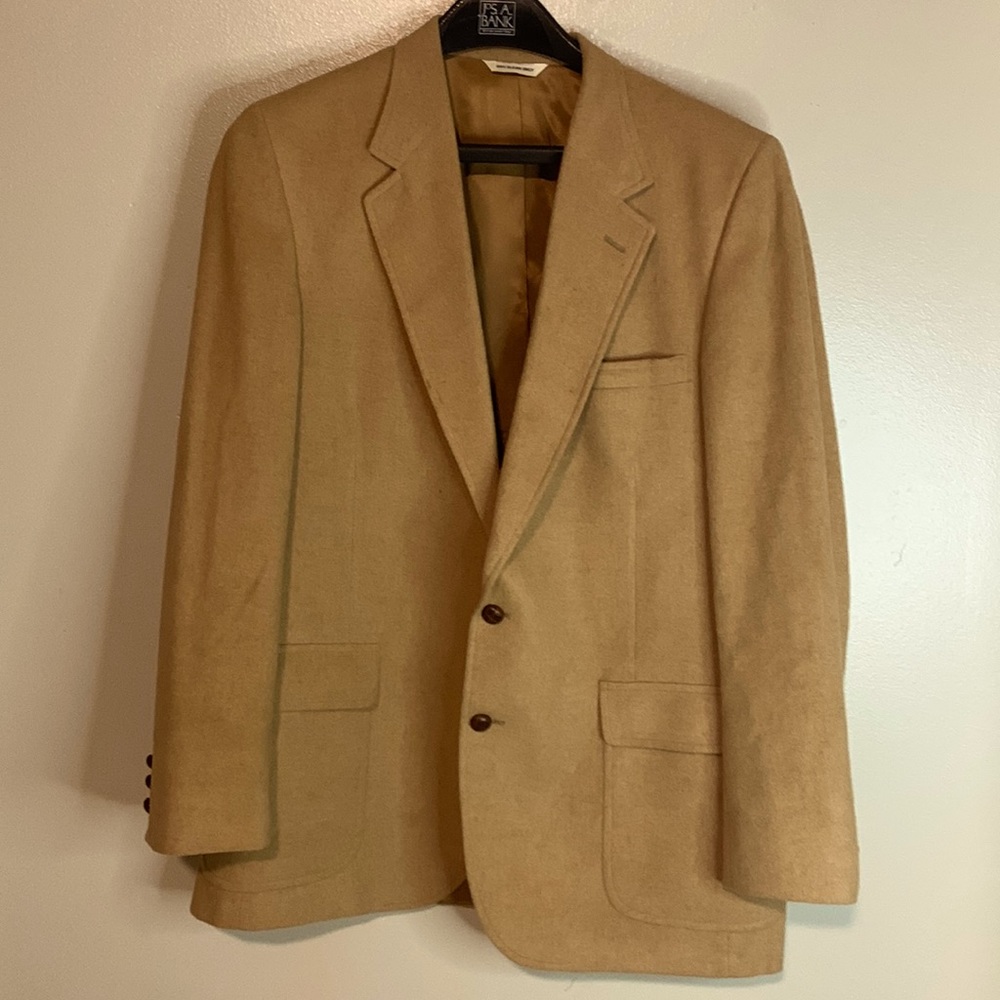 The Barrister Collection 100% pure Camel hair in  great condition.